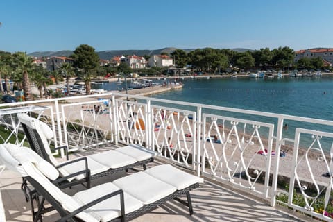 Balcony/Terrace, Beach, Sea view