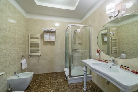 Alarus Luxe Hotel Hôtel in Odessa