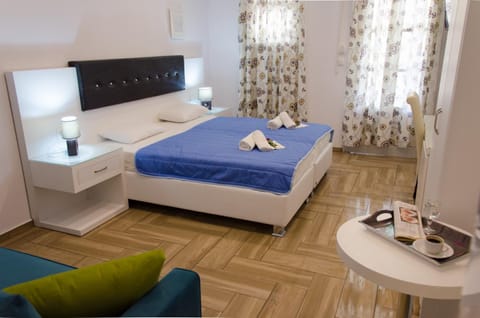 Polykratis Rooms Bed and Breakfast in Skiathos