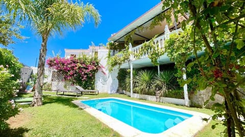 Spring, Garden, Pool view, sunbed