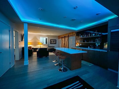 Living room, Photo of the whole room, Seating area