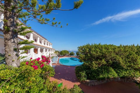 Natural landscape, Swimming pool