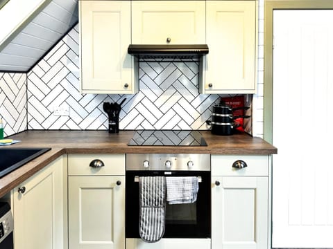 Coffee/tea facilities, kitchen