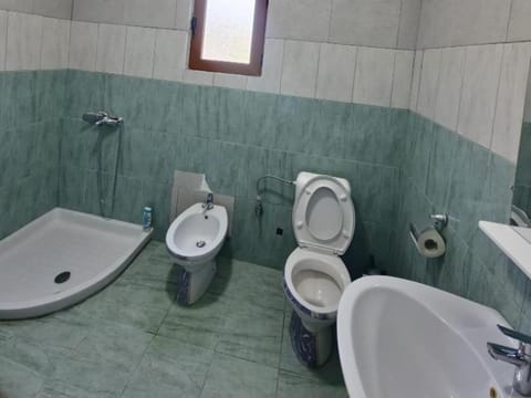 Villa Alvara Bed and Breakfast in Vlorë