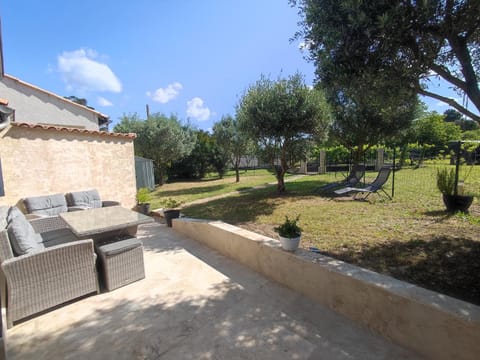 Mazet à 5 minutes d'Uzès Apartment in Uzes