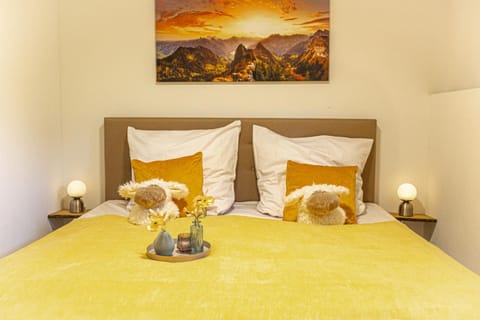 Bed, Bedroom