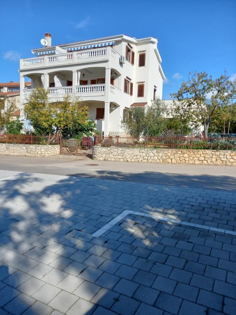 Apartment Padrenostro Zadar Apartment in Zadar