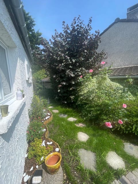 Garden, Garden view