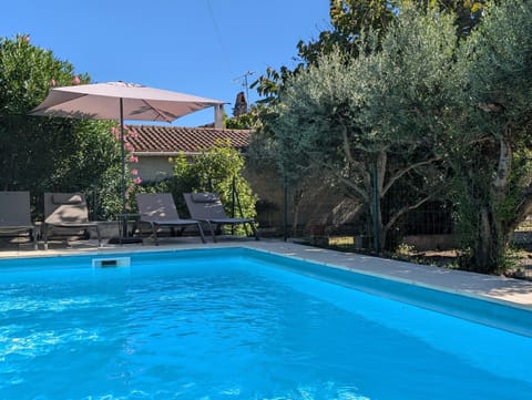 Day, Garden, Garden view, Pool view, Swimming pool, sunbed