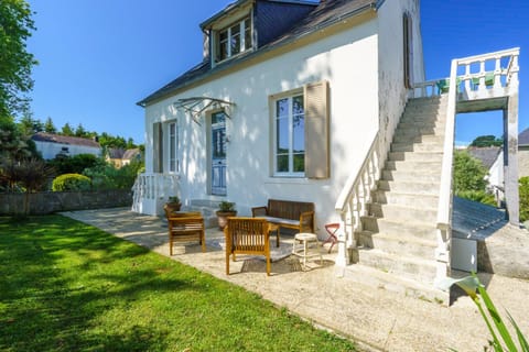 Property building, Patio