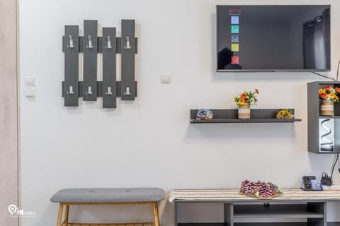 TV and multimedia, Kitchen or kitchenette