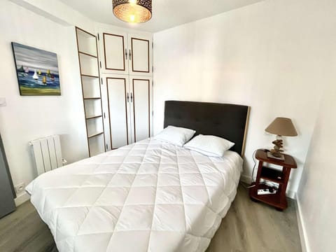 Étel : Appartement 3 pièces, vue mer, balcon, parking privé - FR-1-479-232 Apartment in Étel