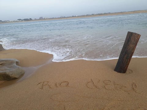 Étel : Appartement 3 pièces, vue mer, balcon, parking privé - FR-1-479-232 Apartment in Étel