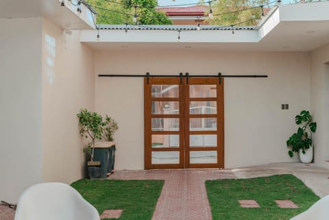 Inner courtyard view