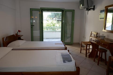 Tiros Apartments Armonia Bed and Breakfast in Tyros