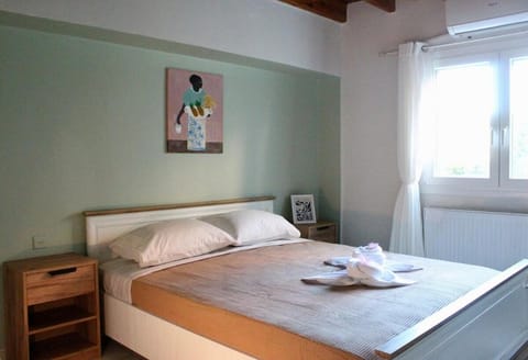 Barbarella Cottage House in Corfu, Greece