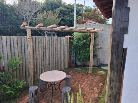 Chalé Cores da Mata Inaugurado recente - novinho House in Carrancas