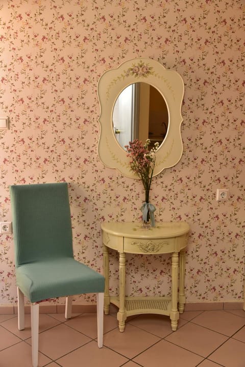 Petrakis Sea View Apartment in Palaiochora