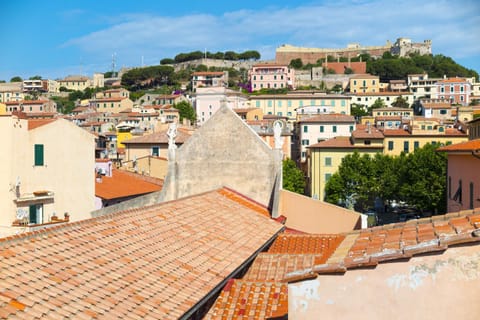 City view, Street view