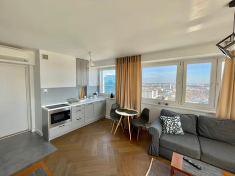 ComeWa Apartments Condo in Warsaw