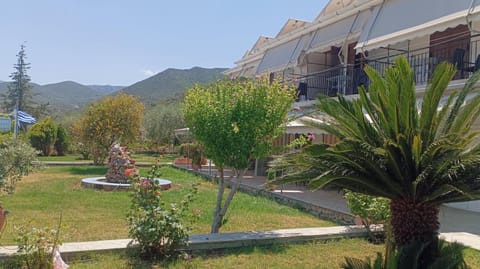 Garden, Balcony/Terrace