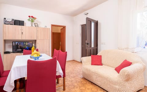 Holiday Home Sansevic Bed and Breakfast in Stari Grad