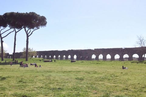 Casa Vacanze Nonna Elena House in Rome