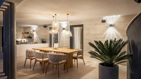Property building, BBQ facilities, Garden, Balcony/Terrace, Seating area, Swimming pool