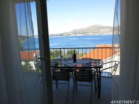 Balcony/Terrace, Seating area, Mountain view, Sea view