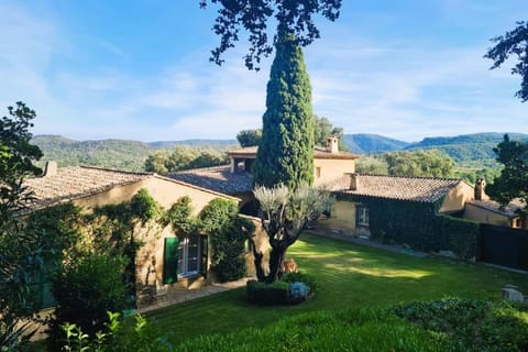 Magical villa 14 pers pool Clim Villa in Cogolin