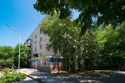 Property building, Street view