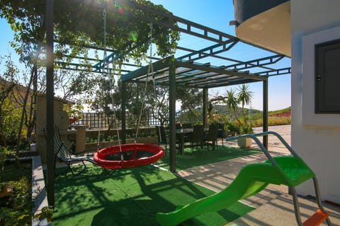 BBQ facilities, Children play ground, Garden, Sea view