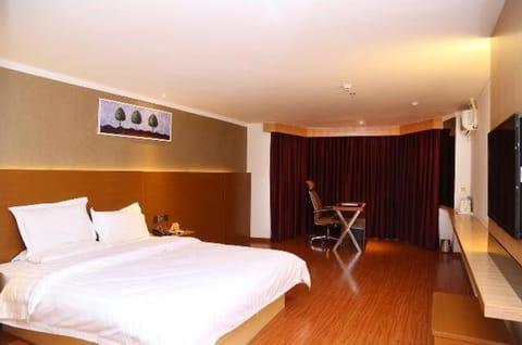 7Days Inn Shenzhen Guomao Metro Station Hotel in Hong Kong