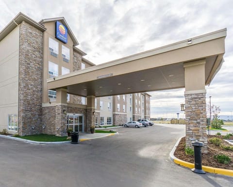 Comfort Inn & Suites Edmonton International Airport Hotel in Alberta