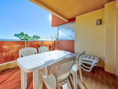 Studio cocon vue mer, 4 pers, Wi-Fi inclus - FR-1-827-88 Apartment in Roquebrune-Cap-Martin