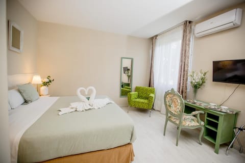 Escala Suites Bed and Breakfast in Madrid