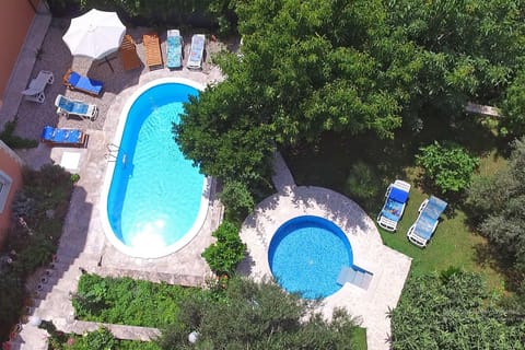 Garden view, Pool view