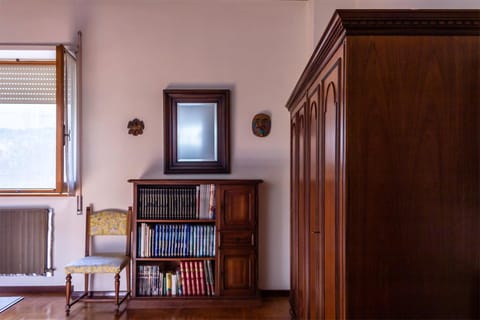 Library, Bedroom