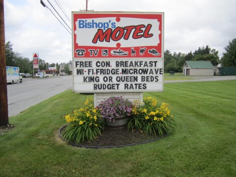 Bishops Country Inn Motel Motel in Jackman
