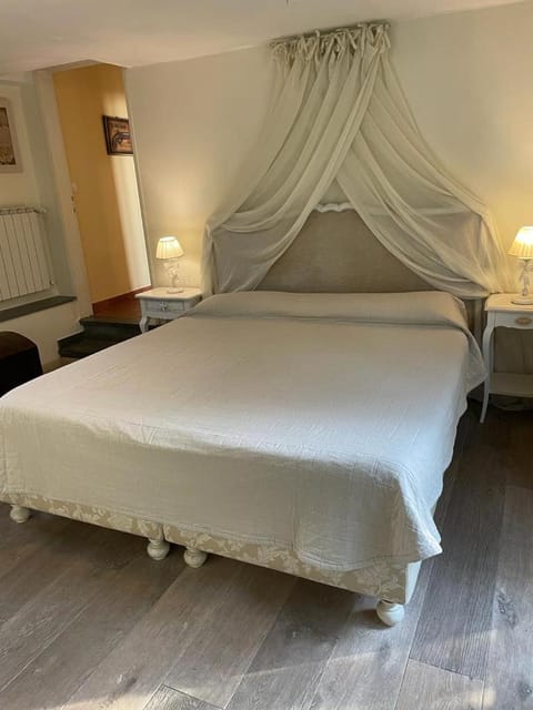 Casale Duca House in Pietrasanta