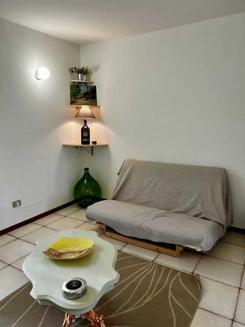 Blackland- Shabby Tuscany House House in Colle di Val d Elsa