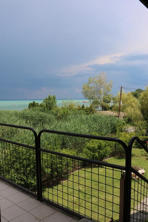 Spring, Balcony/Terrace