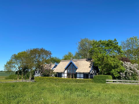 Property building, Natural landscape