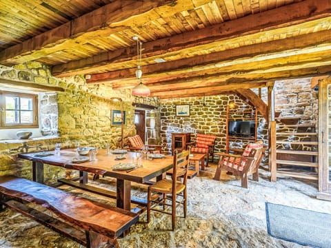 Holiday Home Ty Maen by Interhome House in Locmariaquer