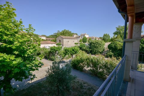 Property building, View (from property/room)