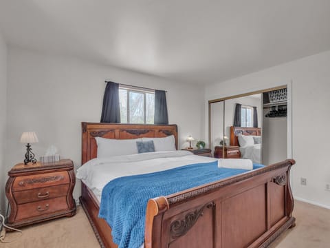 House of Broken Dove home House in Canon City