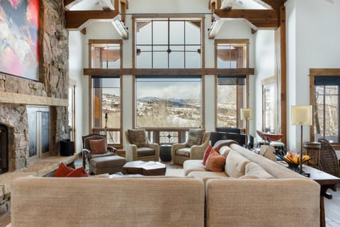 Private Hot Tub, Theater Room, Valet Parking and Ski & Boot Storage at Ritz Carlton House in Edwards