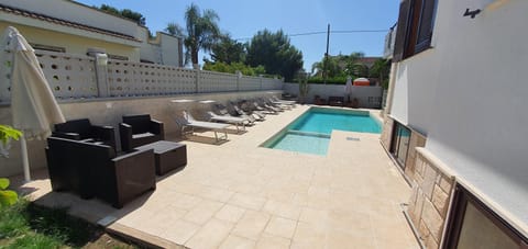 Pool view, Swimming pool