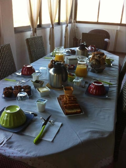 Le Patio Fleuri Übernachtung mit Frühstück in Lorgues