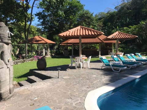 Garden, Garden view, Pool view, River view